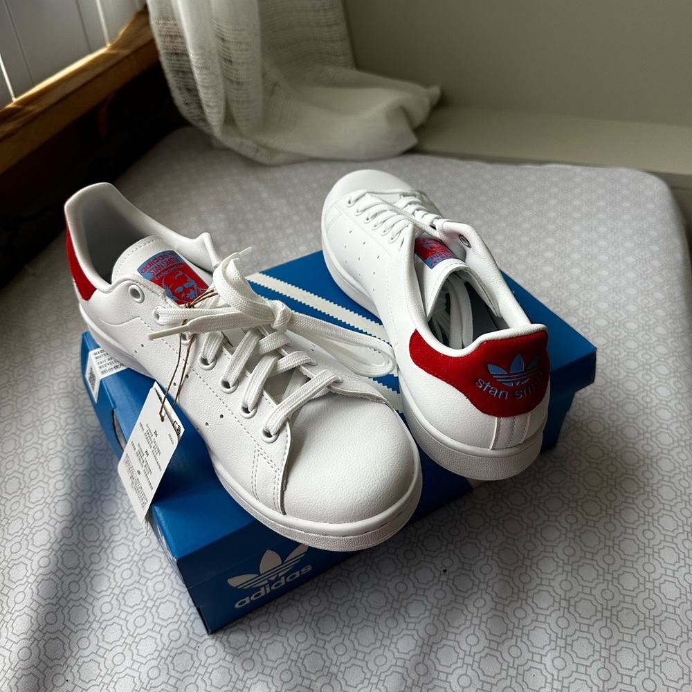 Men’s Brand New Stan Smith